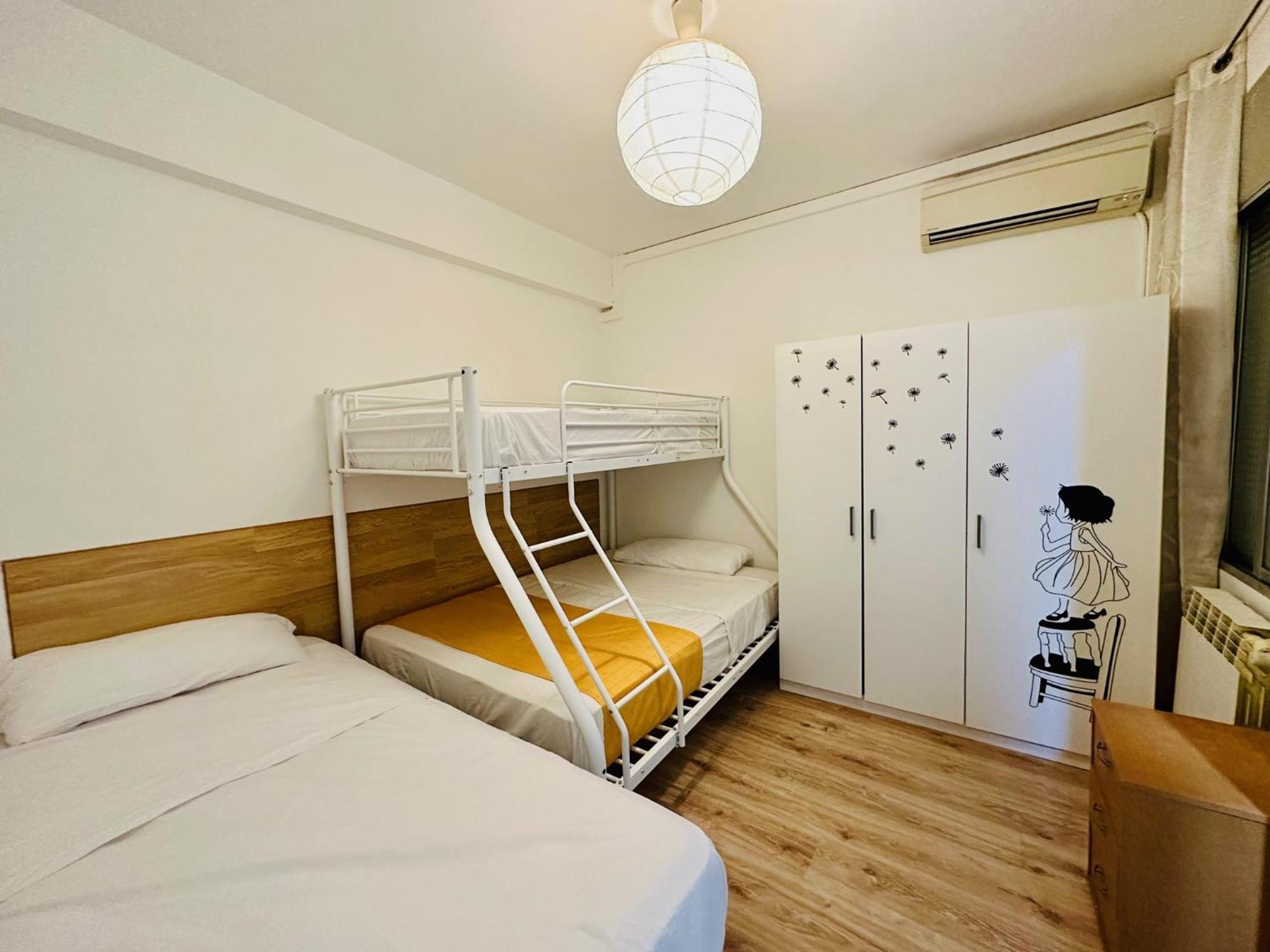 Punta Me Rooms In Madrid Downtown Екстер'єр фото
