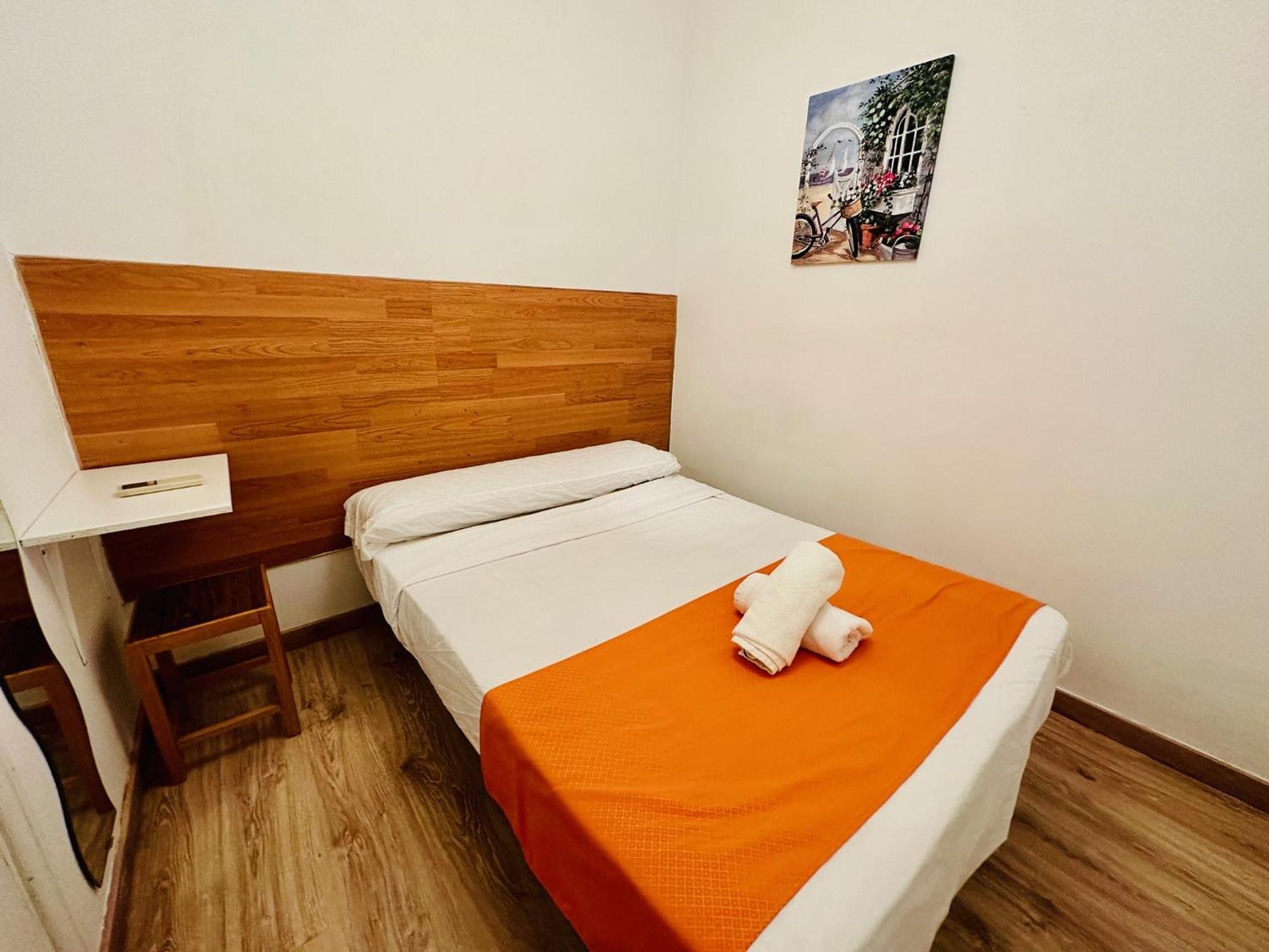 Punta Me Rooms In Madrid Downtown Екстер'єр фото