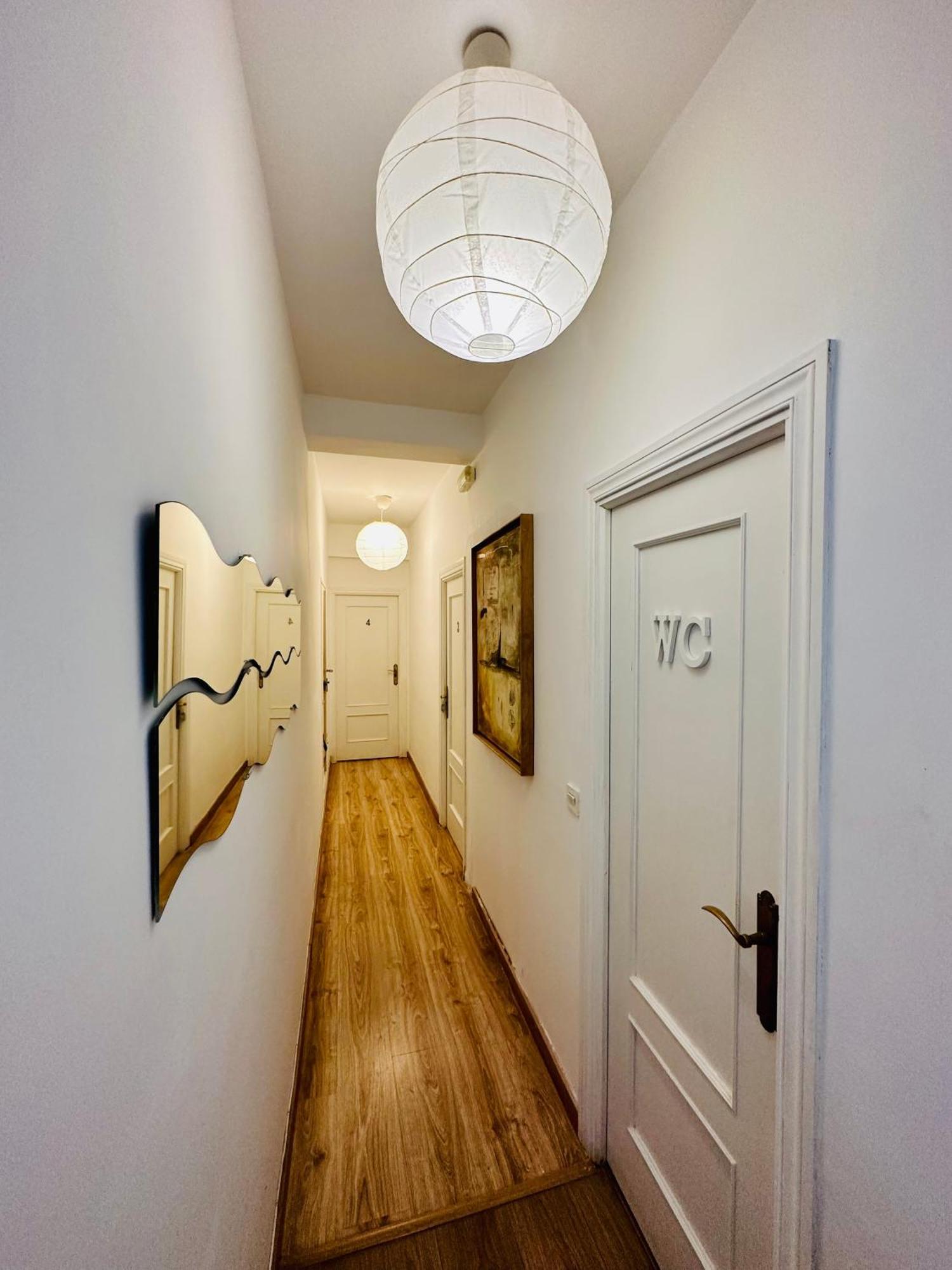 Punta Me Rooms In Madrid Downtown Екстер'єр фото