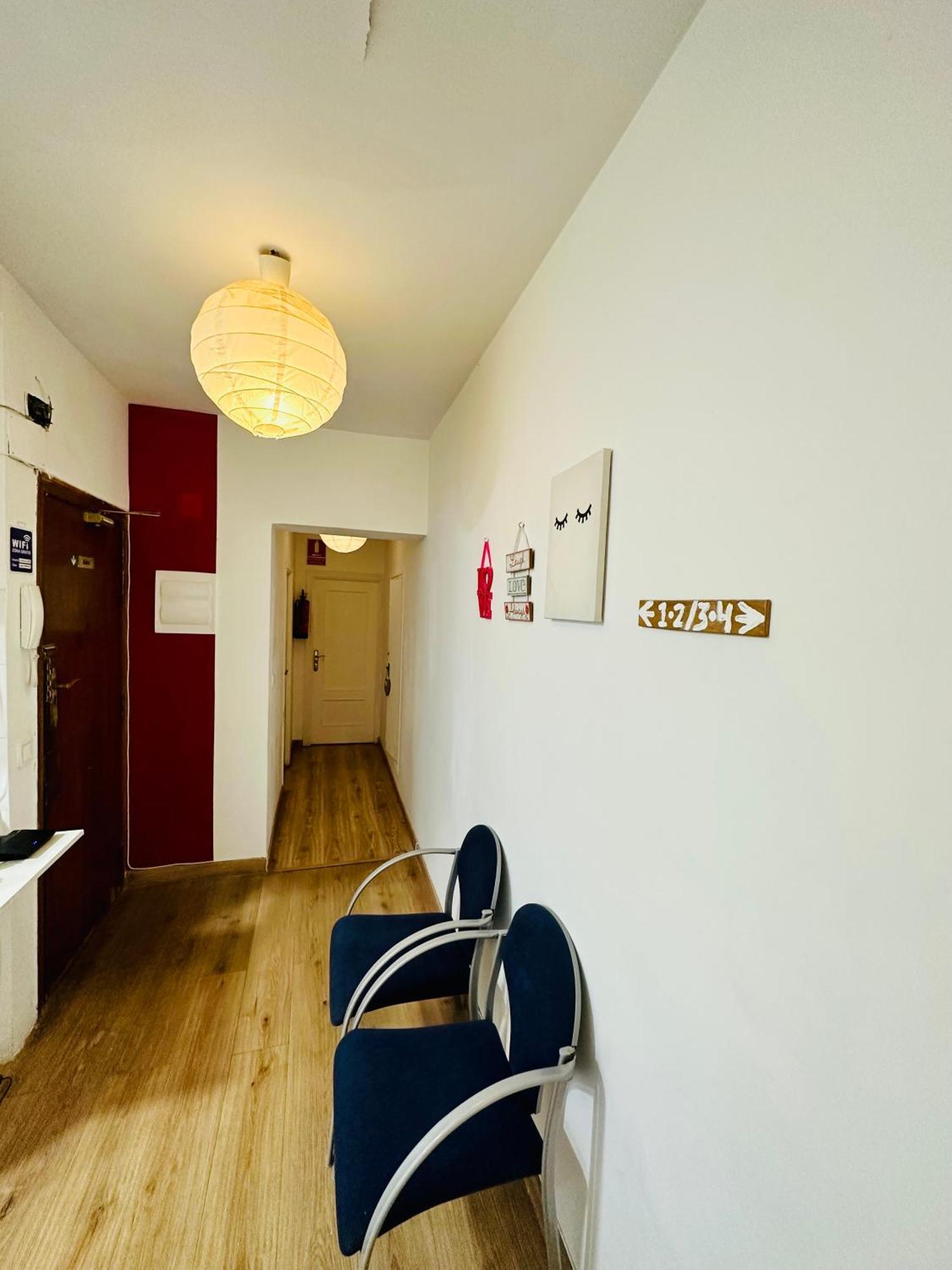 Punta Me Rooms In Madrid Downtown Екстер'єр фото